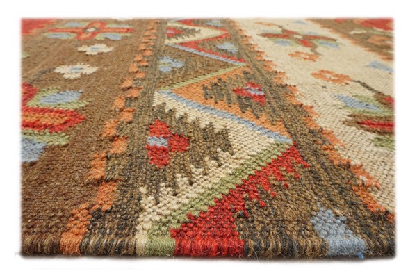 natural and artistic